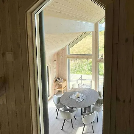 Newly Built On Andoya With Northern Lights Nyaraló Noss