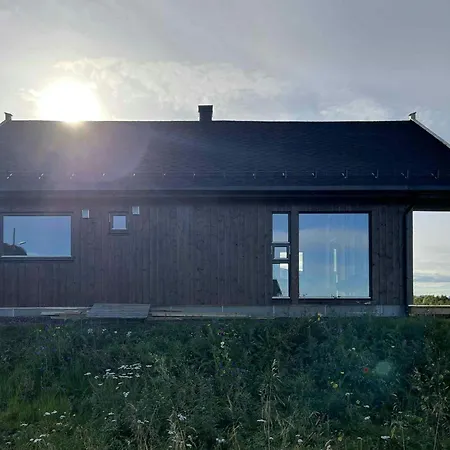 Newly Built On Andoya With Northern Lights Nyaraló Noss