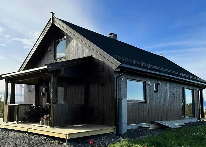 Newly Built On Andoya With Northern Lights * Noss
